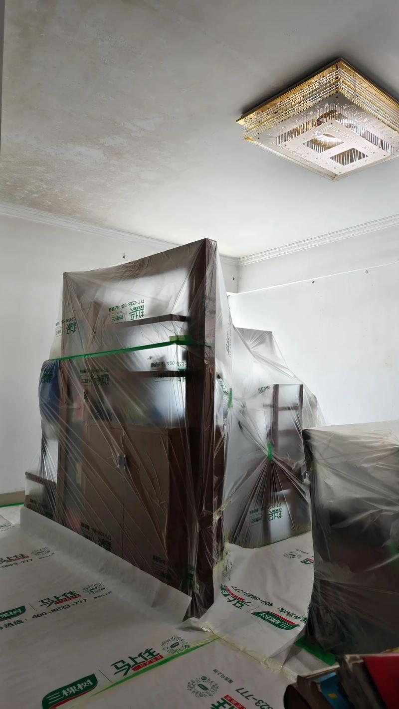 店面装修趋势解读：打造引人注目的商业空间